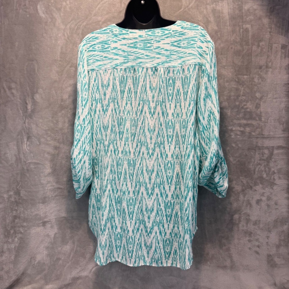 Kim Rogers Curvy Womens 1X Teal White Tunic Blouse Roll Tab 3/4 Sleeve High-Low - Picture 2 of 9